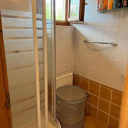 Alsoorsi Strandlak * Alsóörs